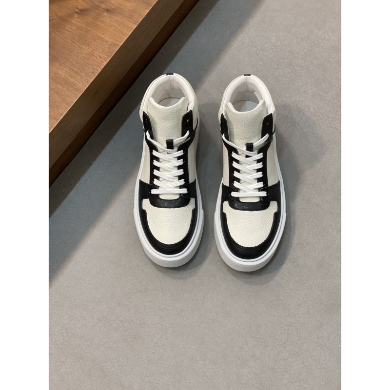 H**mes sneakers